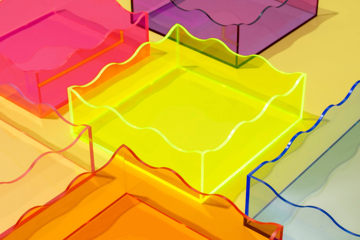 Wavy Acrylic Tray - Square - Assorted Colors