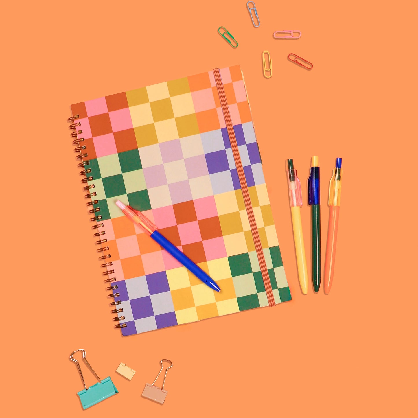 Undated Perpetual Planner - Bold Checker