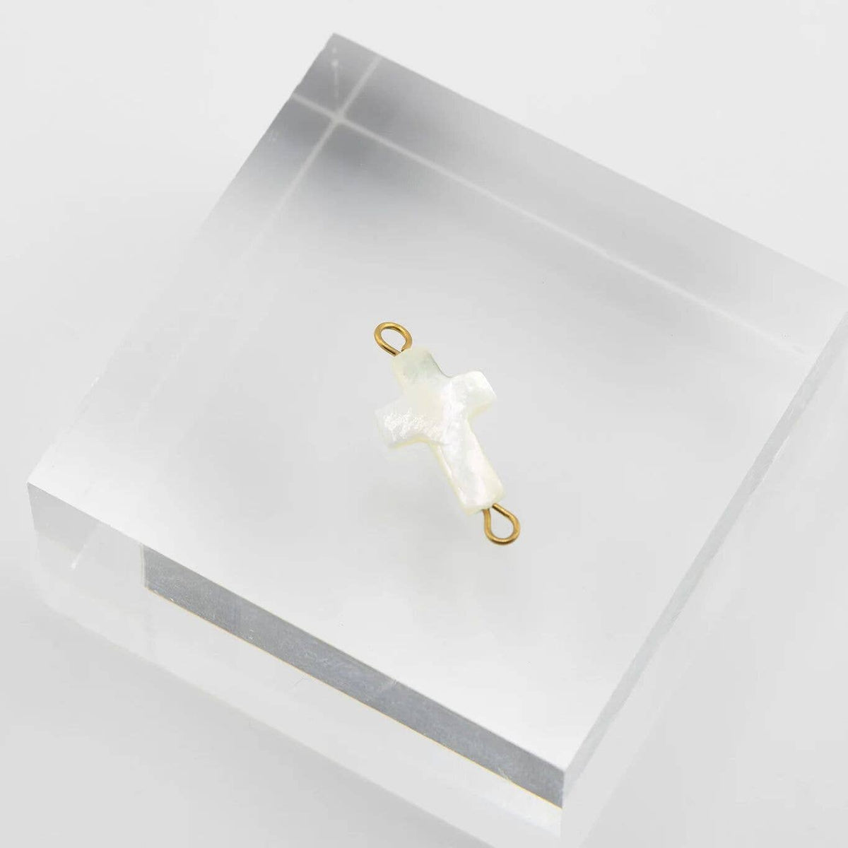 18K Gold PVD Stainless Steel Shell Cross Connector Charm